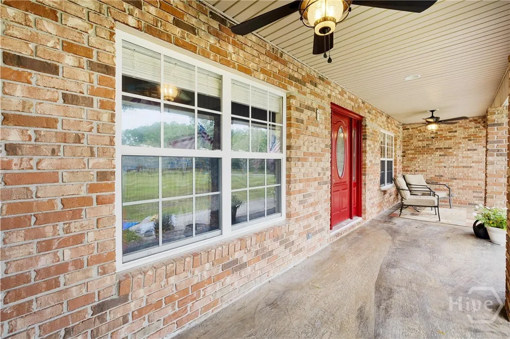 5298 E Glynn Avenue Brunswick, GA 31523