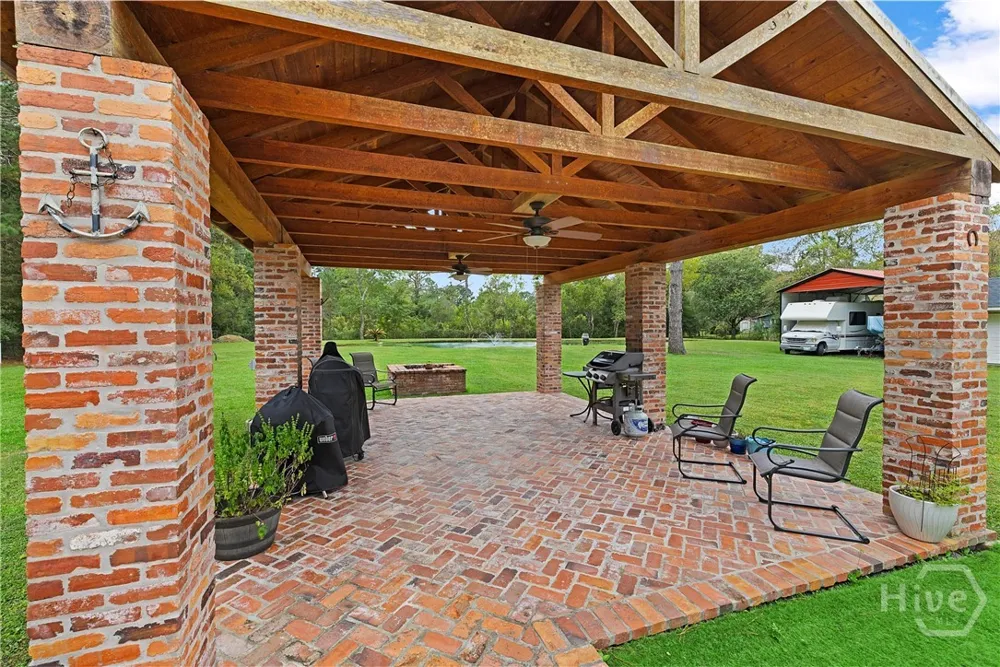 5298 E Glynn Avenue Brunswick, GA 31523