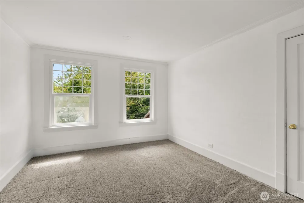 306 B STREET South Bend, WA 98586
