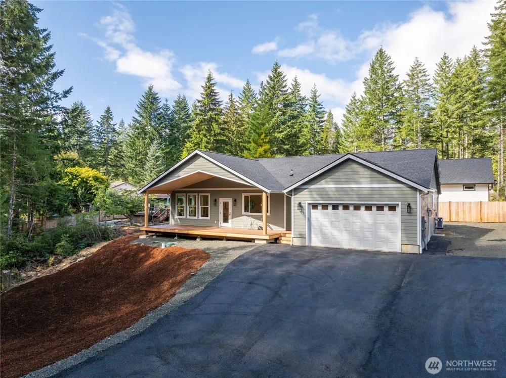 50 E Blackberry Lane Union, WA 98592