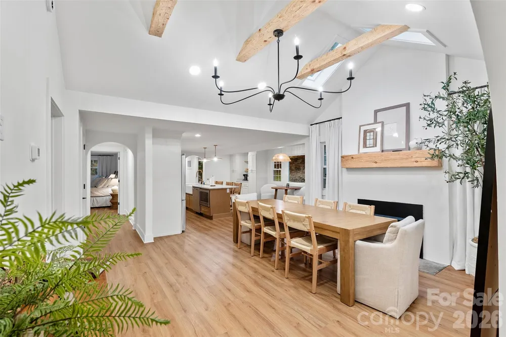 125 Little Willow Circle Hendersonville, NC 28739