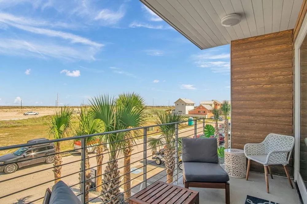 630 Center Square West #202 Port Aransas, TX 78373