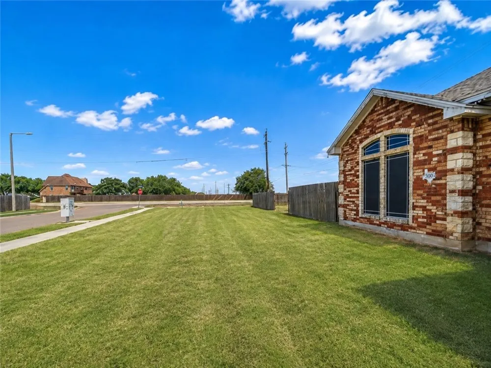14205 Kruip Court Robstown, TX 78380
