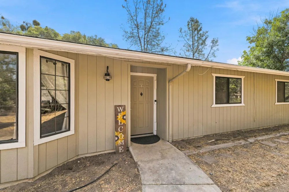 30691 Morgan Canyon Road Prather, CA 93651
