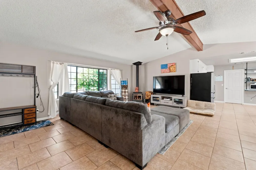 30691 Morgan Canyon Road Prather, CA 93651