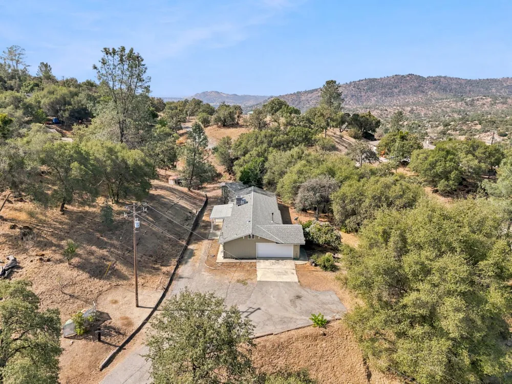 30691 Morgan Canyon Road Prather, CA 93651