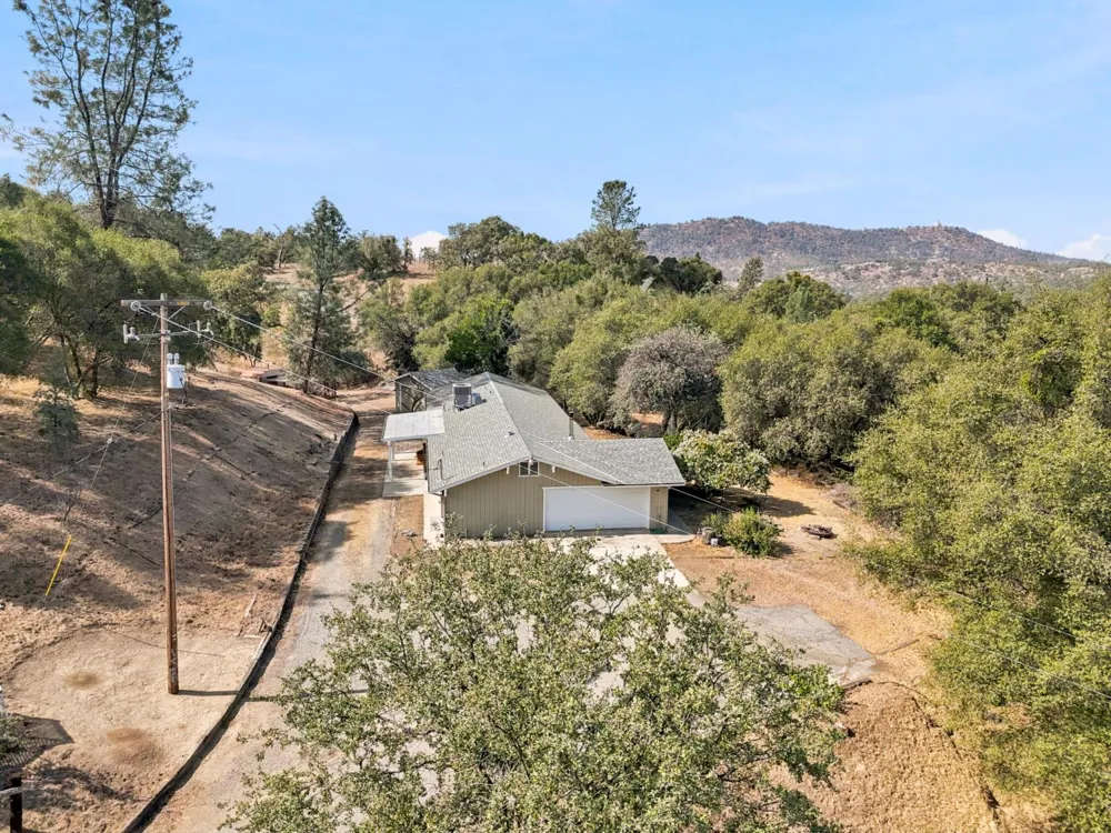 30691 Morgan Canyon Road Prather, CA 93651