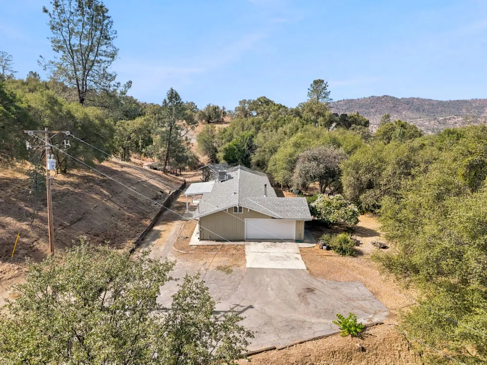 30691 Morgan Canyon Road Prather, CA 93651