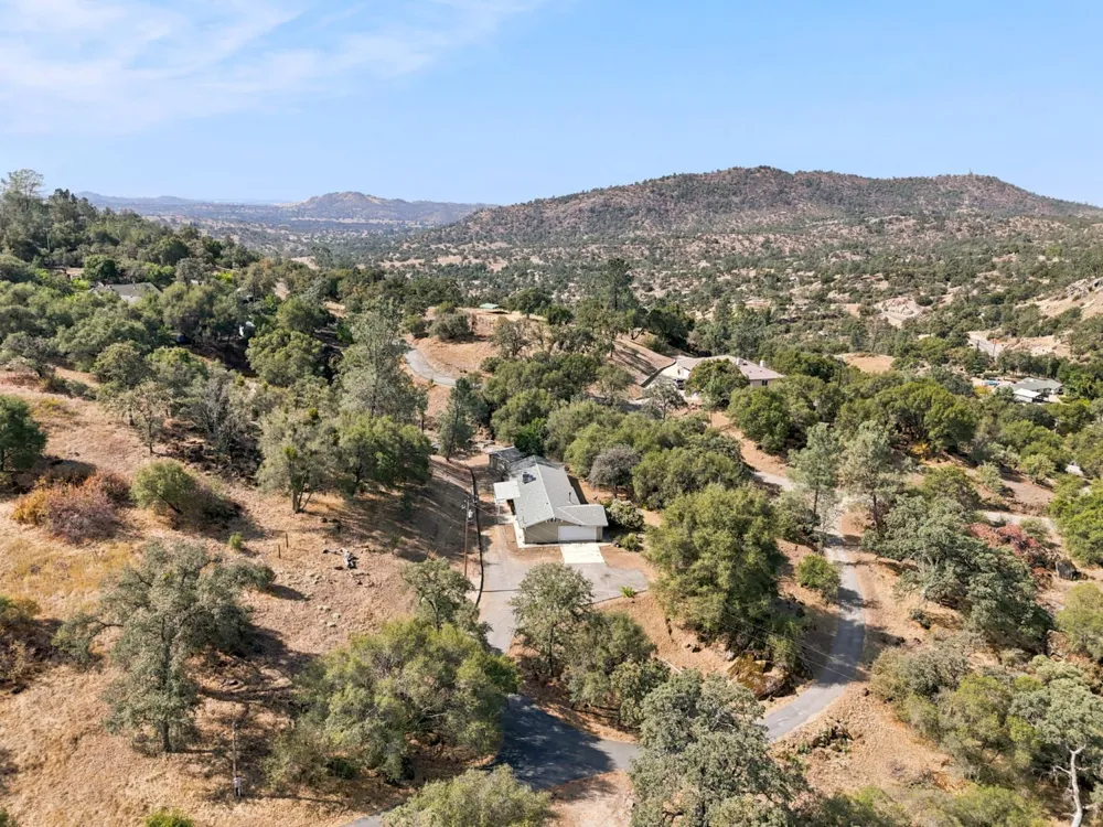 30691 Morgan Canyon Road Prather, CA 93651