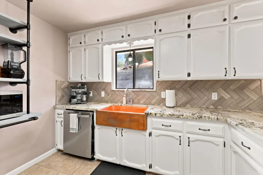 30691 Morgan Canyon Road Prather, CA 93651