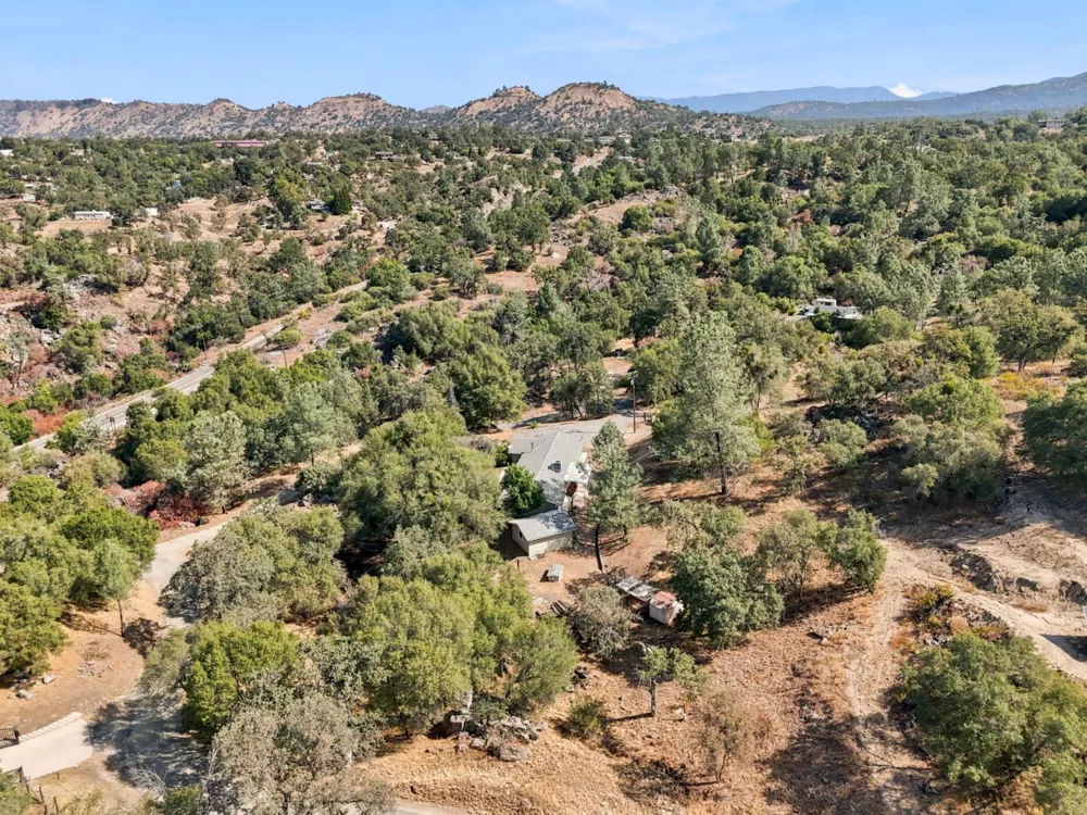 30691 Morgan Canyon Road Prather, CA 93651