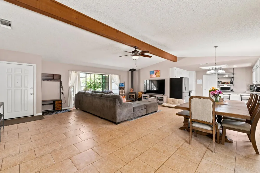 30691 Morgan Canyon Road Prather, CA 93651
