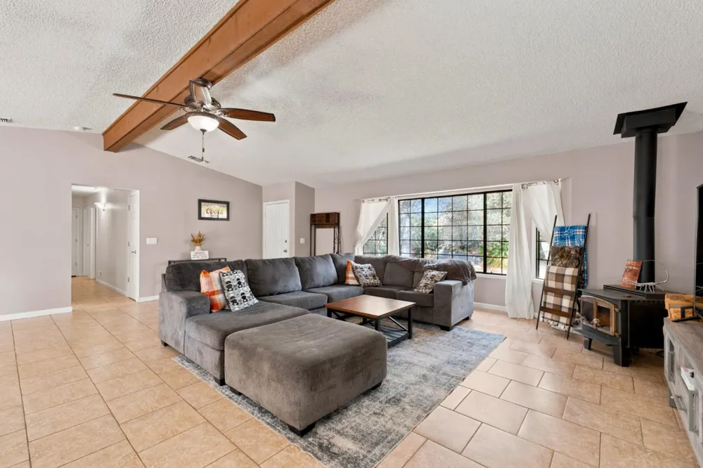 30691 Morgan Canyon Road Prather, CA 93651