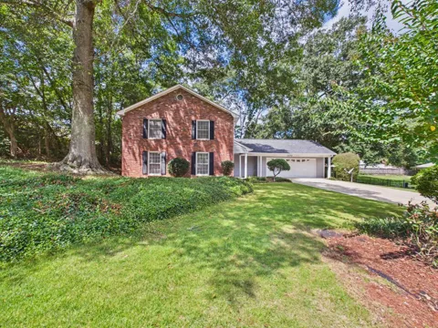 5370 Pine Needle Drive