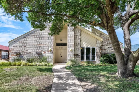 3421 Cross Bend Road