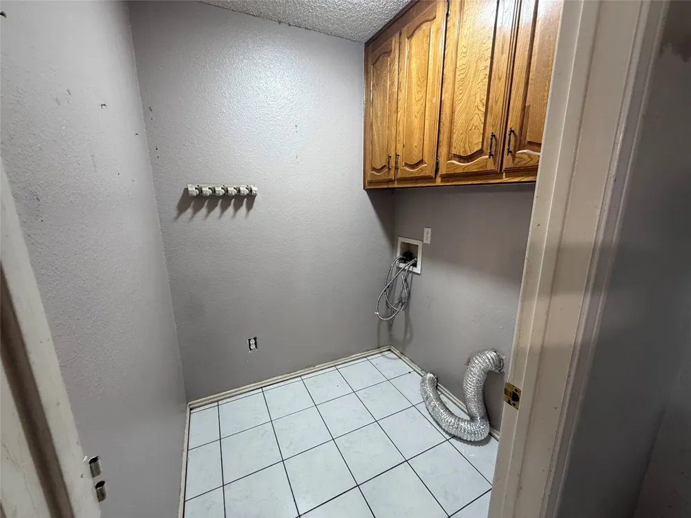 3406 NE 11TH STREET Mineral Wells, TX 76067