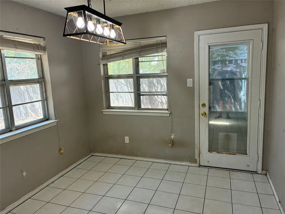 3406 NE 11TH STREET Mineral Wells, TX 76067
