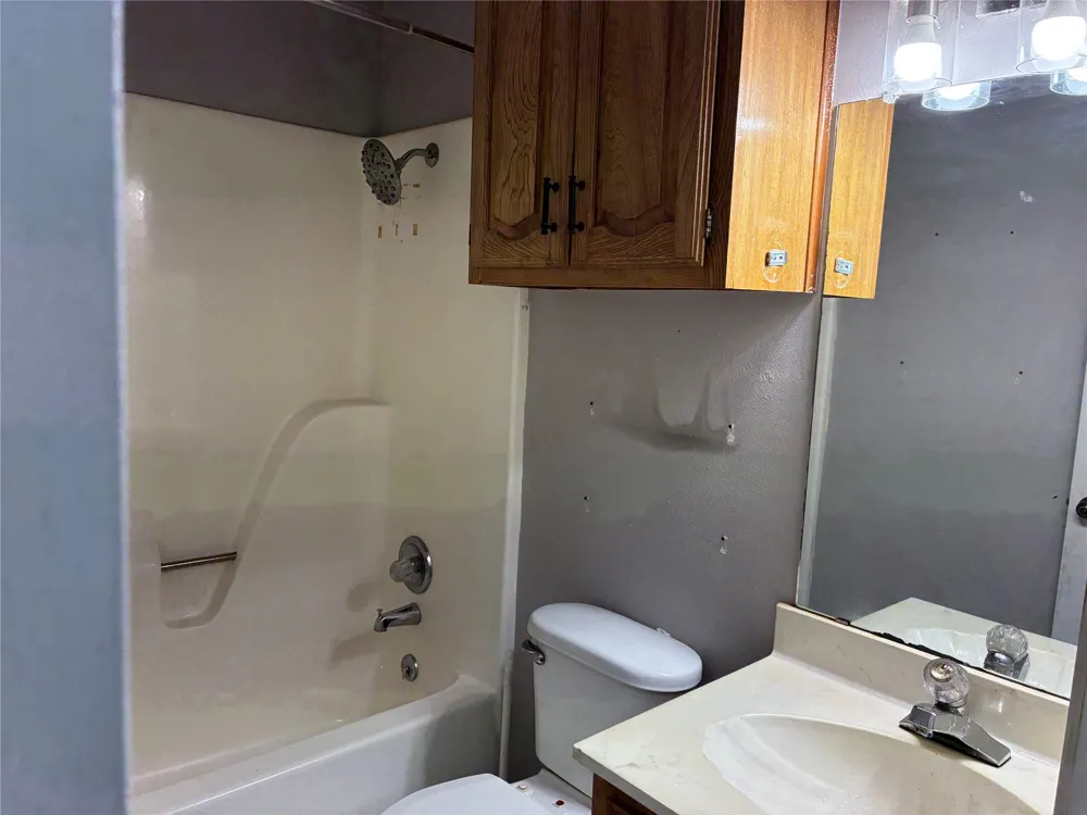 3406 NE 11TH STREET Mineral Wells, TX 76067