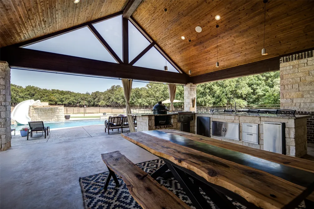 344 County Road 1660 Chico, TX 76431