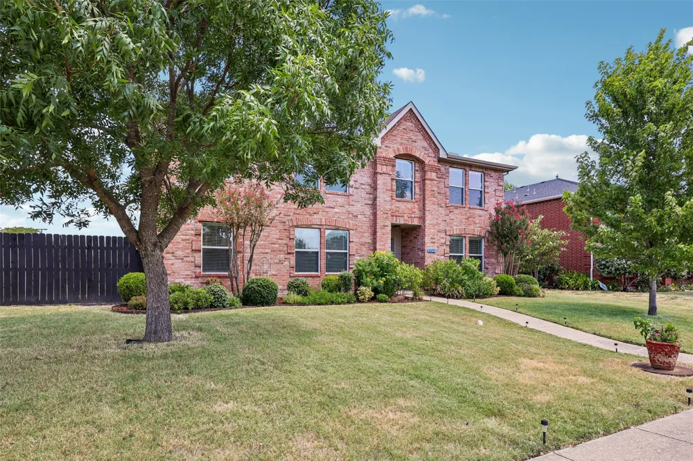 302 Wright Avenue Rockwall, TX 75032