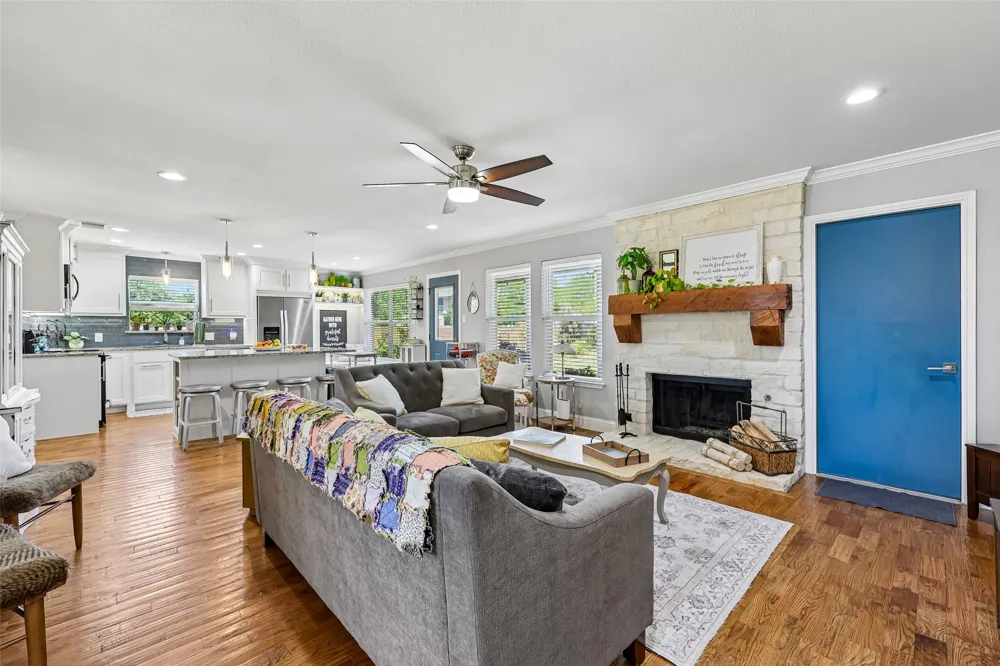 302 Wright Avenue Rockwall, TX 75032