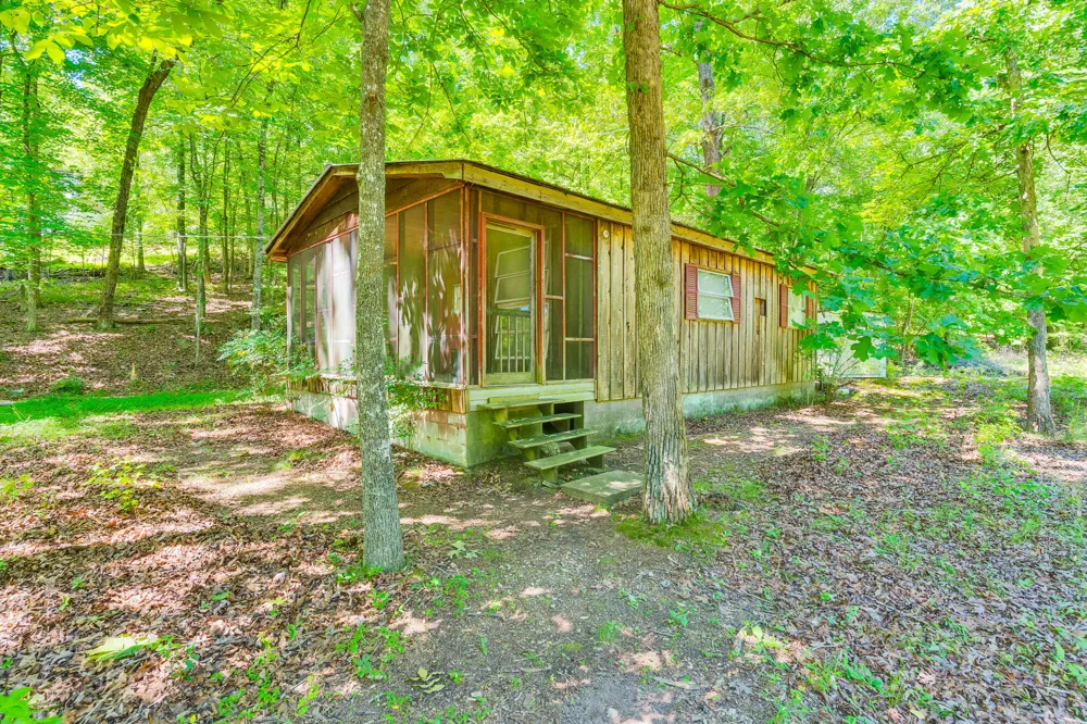 16129 Lakewood Drive Sale Creek, TN 37373