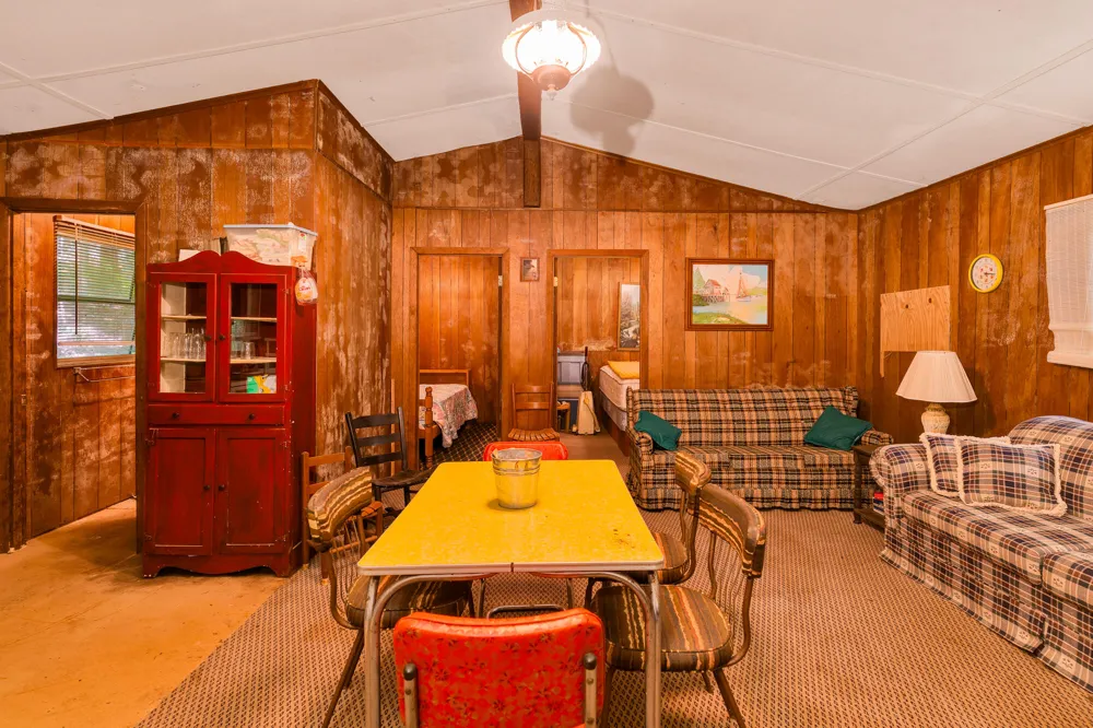 16129 Lakewood Drive Sale Creek, TN 37373