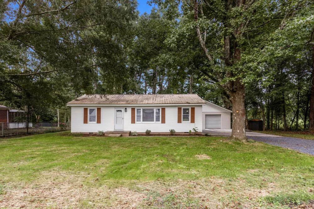 3223 Bates Drive Rocky Face, GA 30740