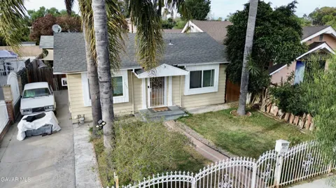 3853 Josephine Street