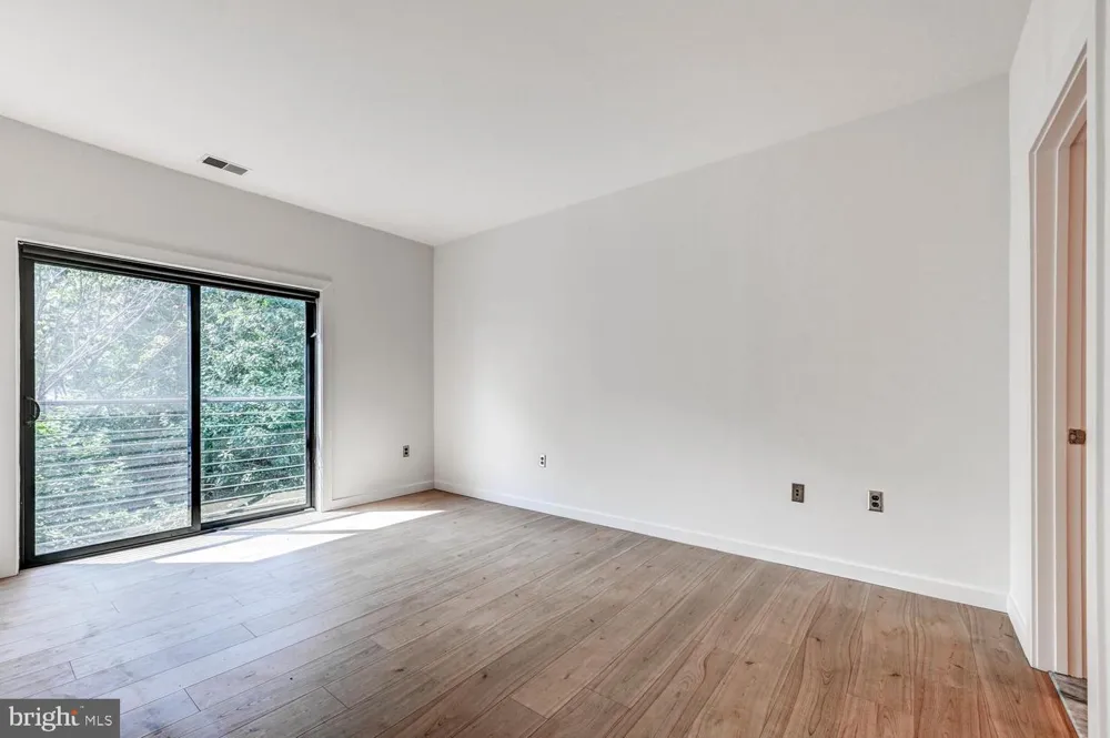 2007 CLIPPER PARK ROAD #418 Baltimore, MD 21211