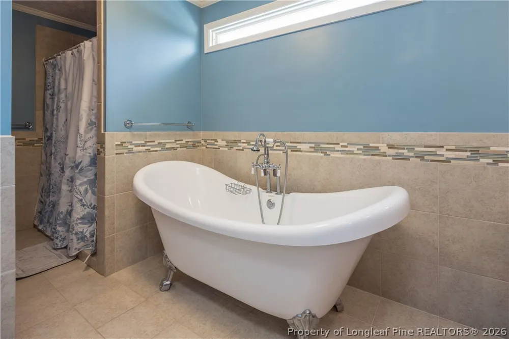 424 Cedar Lake Lane Clinton, NC 28328