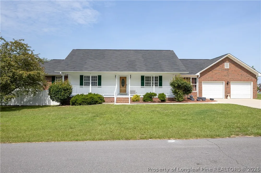 424 Cedar Lake Lane Clinton, NC 28328