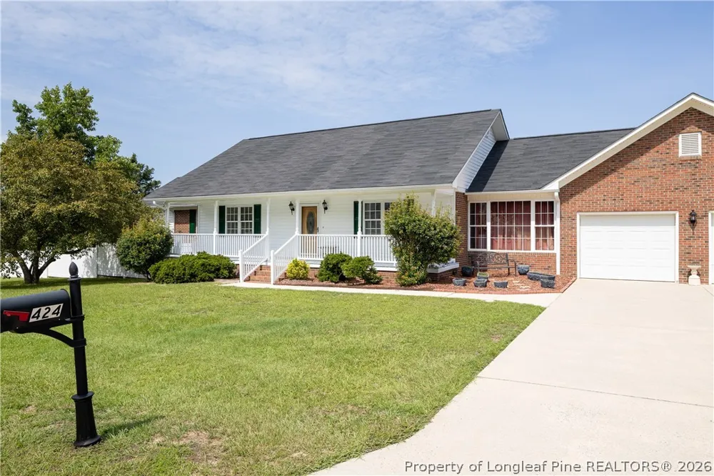 424 Cedar Lake Lane Clinton, NC 28328