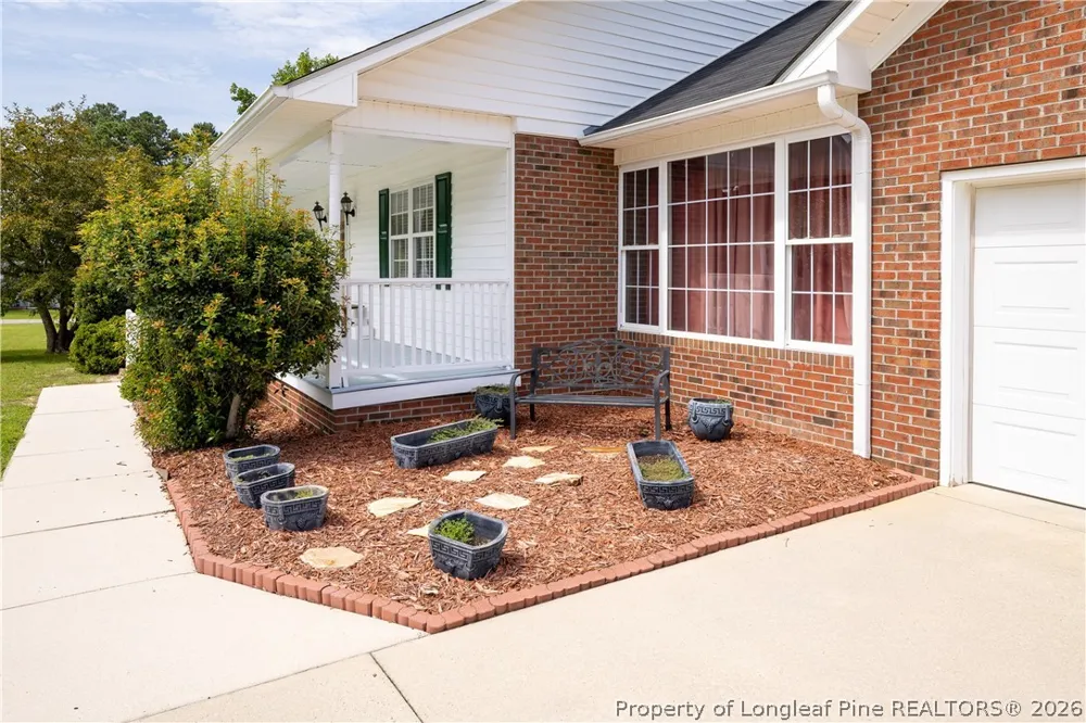 424 Cedar Lake Lane Clinton, NC 28328