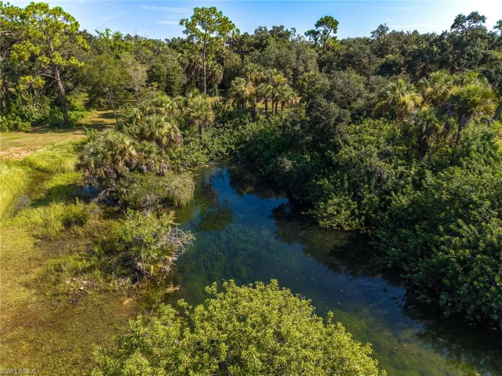 19040 Fox Run Road Alva, FL 33920