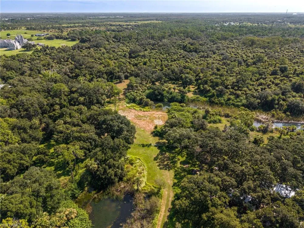 19040 Fox Run Road Alva, FL 33920