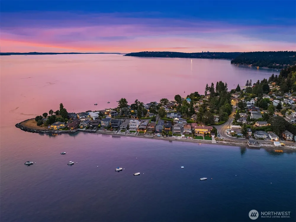 3705 SW 171st Street Burien, WA 98166