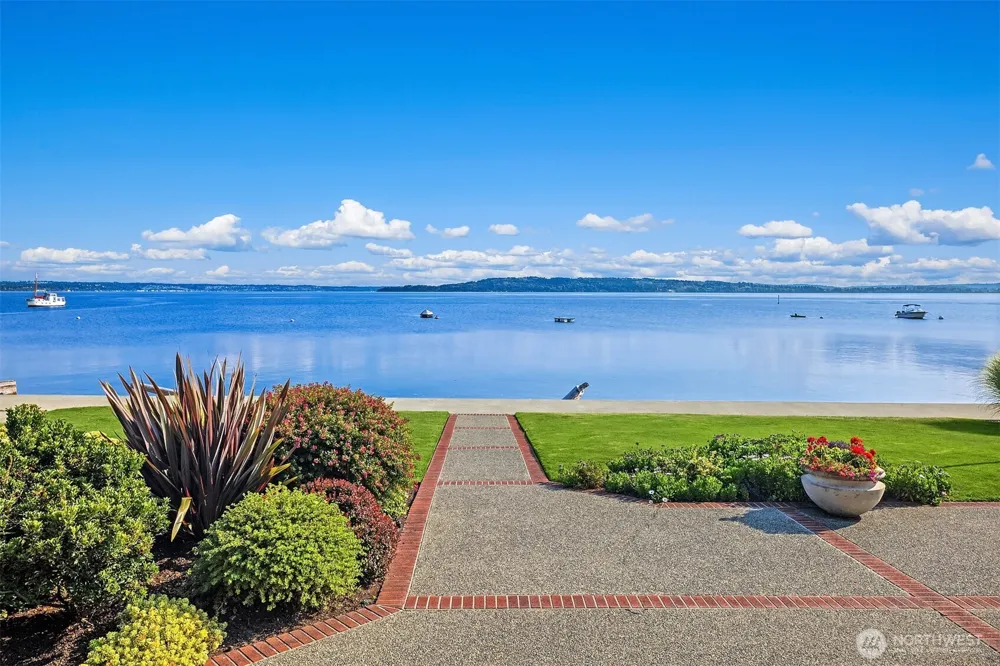3705 SW 171st Street Burien, WA 98166