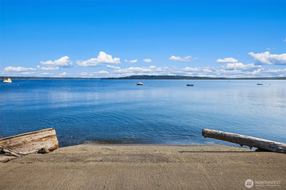 3705 SW 171st Street Burien, WA 98166