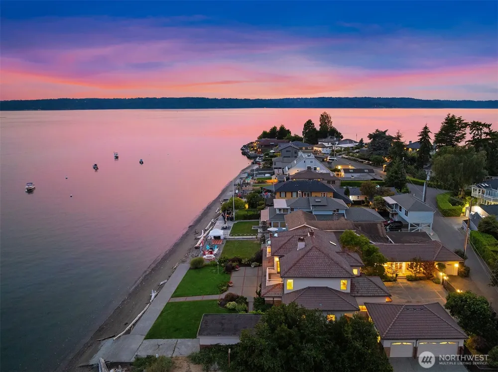 3705 SW 171st Street Burien, WA 98166
