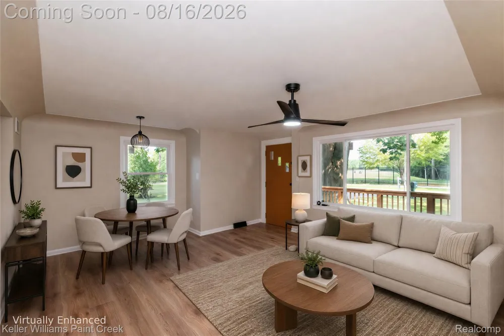 19421 Filmore Street Southfield City, MI 48075