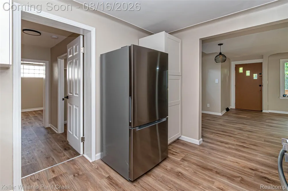 19421 Filmore Street Southfield City, MI 48075