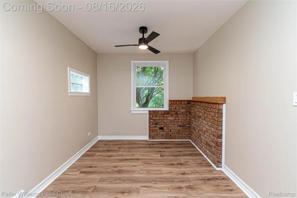 19421 Filmore Street Southfield City, MI 48075