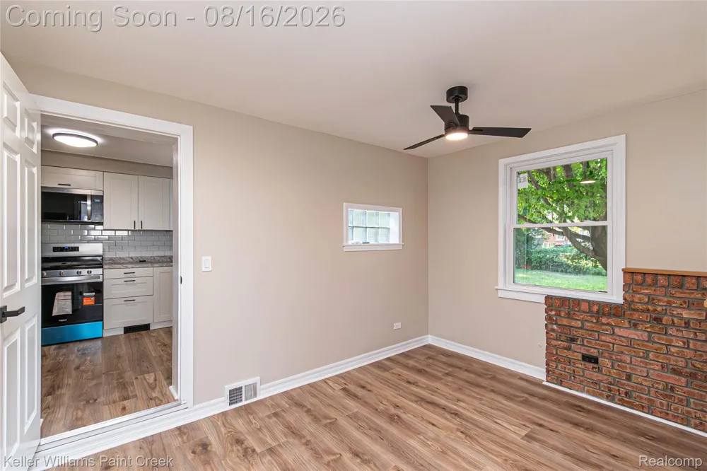 19421 Filmore Street Southfield City, MI 48075