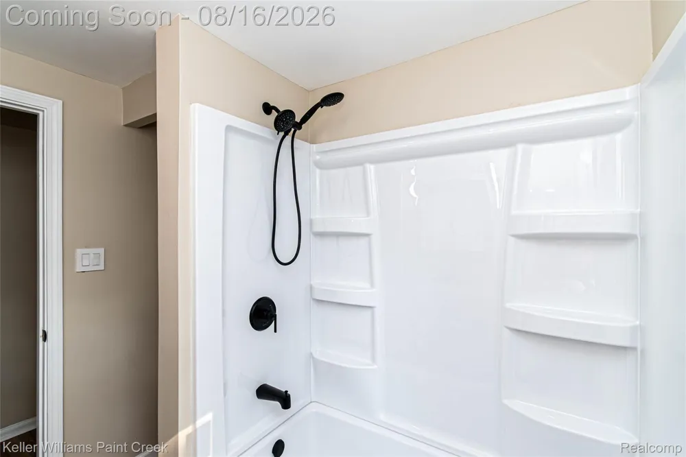 19421 Filmore Street Southfield City, MI 48075