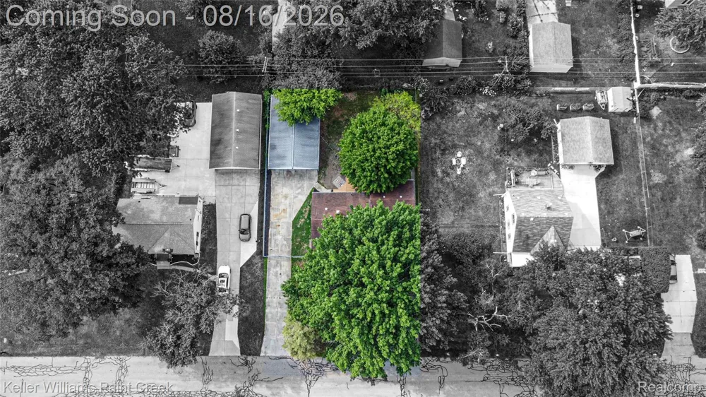 19421 Filmore Street Southfield City, MI 48075