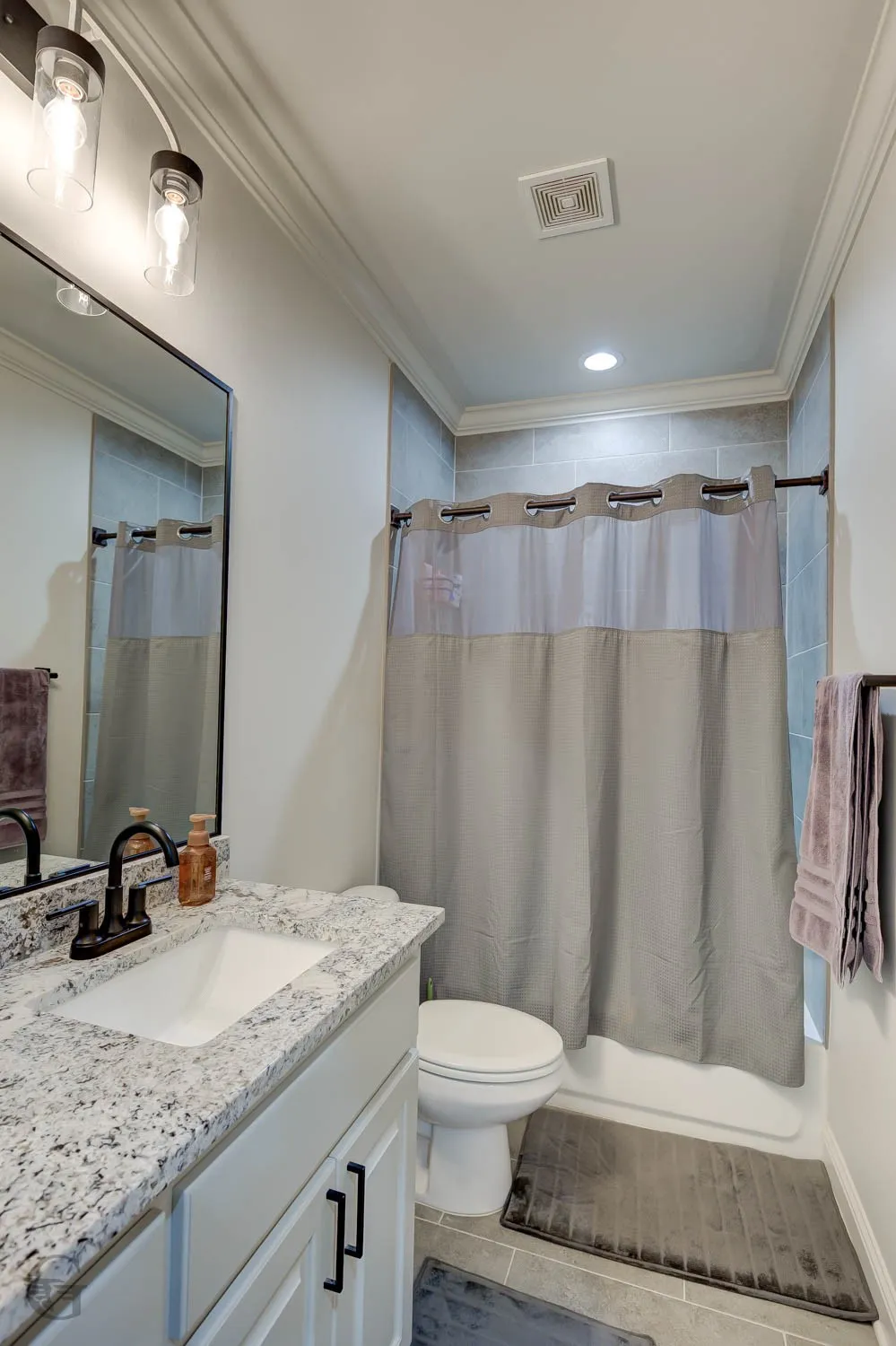 237 Peregrine Way Bossier City, LA 71112