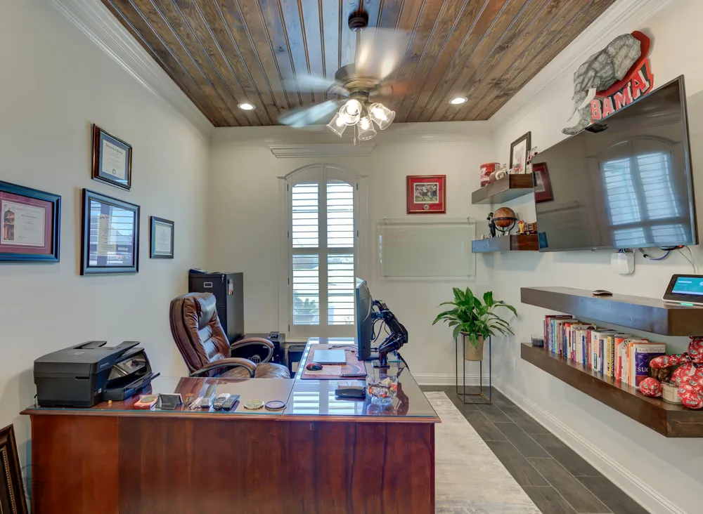 237 Peregrine Way Bossier City, LA 71112