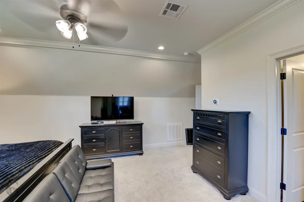 237 Peregrine Way Bossier City, LA 71112