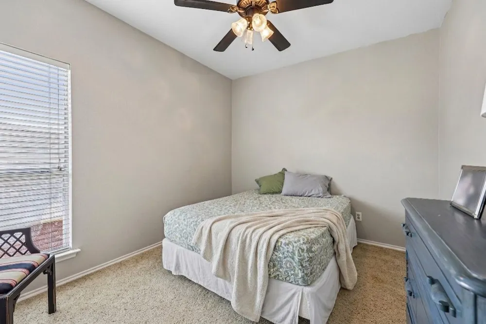 1129 Mourning Dove Drive Burleson, TX 76028